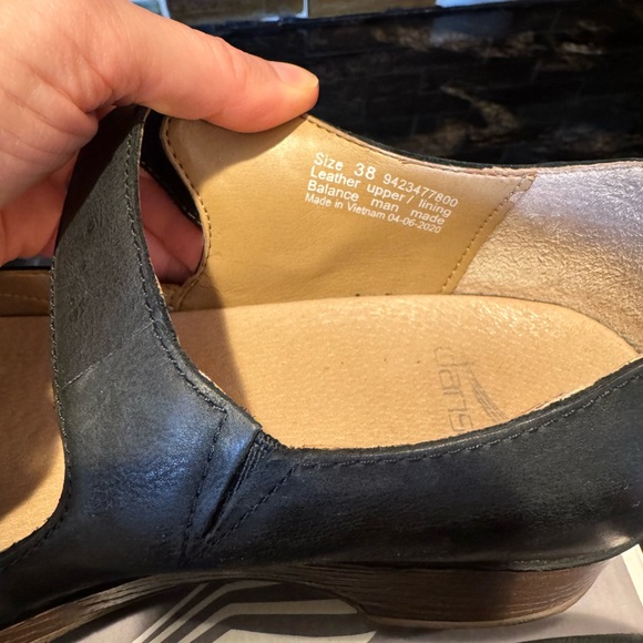 Dansko Black Leather Mary Jane Beatrice. Size 38.(8}. - Picture 6 of 11
